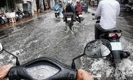 tour, phone, motorbike, saigon, rain