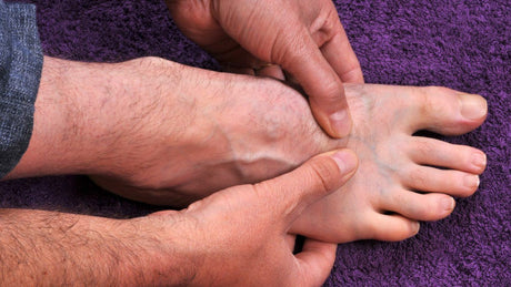 tarsal-and-ankle-pain-ankle-swelling-image-1248x702